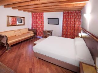 City Centre Rooms and Apartments - Verona - 1