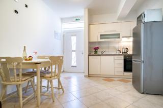 Apartment in Lopar with terrace, air conditioning, WiFi, washing machine (4885-4) - 2