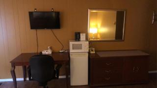 Moose Motel - Smooth Rock Falls - 5