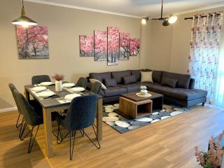 EKA Luxury Two-Bedroom Premium Apartment - Durrës - 9
