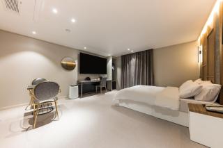 Hotel Lium - Cheonan - 3