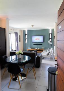 2Bedroom apartment in a secure golf estate.WIFI - 0