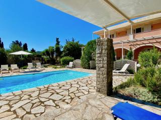 Beach Villa Petros with private pool by DadoVillas - Kassiopi - 6