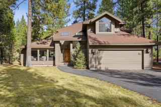 3 Tumalo with Wood Burning Fireplace - Sunriver - 9