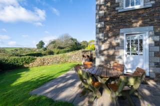 Green Acres Cottages - 8