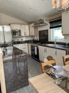 Romney Lodge - New Romney - 8