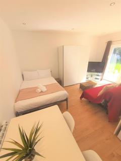 Turay Court Holiday Apartments - Bournemouth - 8
