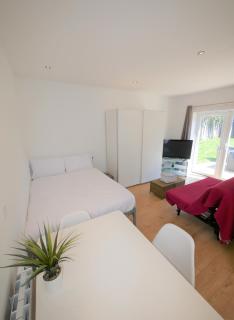 Turay Court Holiday Apartments - Bournemouth - 2