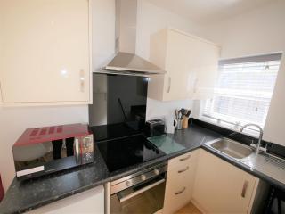 Turay Court Holiday Apartments - Bournemouth - 6