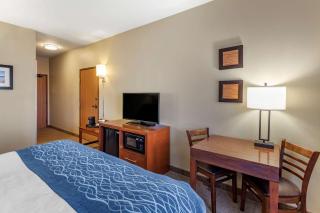 Comfort Inn Evansville-Casper - Evansville - 3