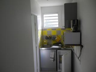 IMMEUBLE NEBOT - Grand-Bourg - 1