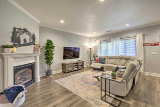 Pet-Friendly Flagstaff Escape with Fenced-In Yard! - Flagstaff - 8