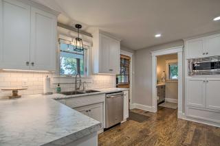 Countryside Cottage with Large Yard Near Topeka - 1