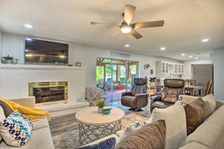 Cedar Creek Lake Home Private Dock and Hot Tub - Gun Barrel City - 0
