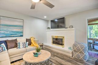 Cedar Creek Lake Home Private Dock and Hot Tub - Gun Barrel City - 8