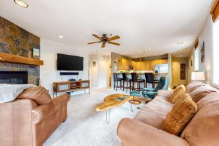 The Terraces at Eagle Ridge N11 - 4