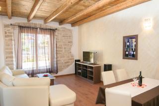 Apartments Borgo 8 - 3