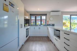 49 St James Avenue - 5