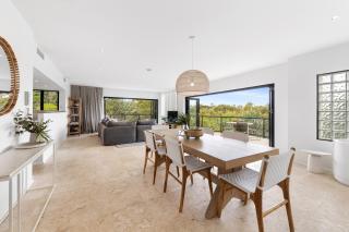 Beach Luxury, Ocean Views & Pool - Noosa Heads - 6