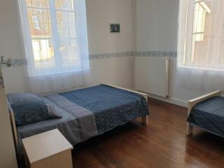 Gîte de charme près du lac du Der avec jardin clos, 4 chambres, parking privé, et équipements modernes - FR-1-611-13 - - 5