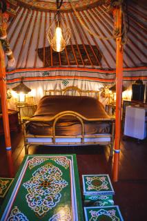 La yourte de Nîmes, sauna, spa , jacuzzi piscine et aire de jeux privatif - 5