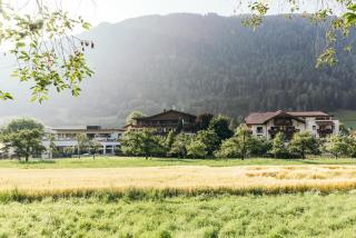 Gartenhotel Linde 4 Sterne Superior - Ried im Oberinntal - 0