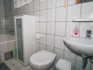 Apartment Knezevic with Pool - Lovran - 2