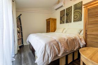 Boroncana 8-E - Palm-Eagle Beach - 7