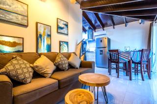 Boroncana 8-E - Palm-Eagle Beach - 4