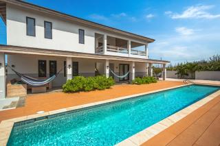 Luxurious OCEAN VIEW Getaway - Noord - 8