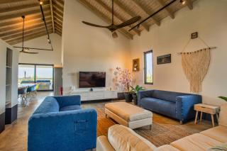 Luxurious OCEAN VIEW Getaway - Noord - 9