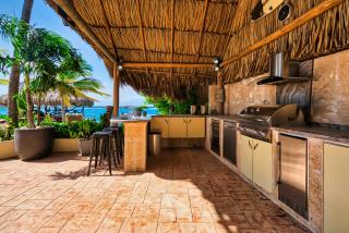 Private Beach Ocean Front Boat Dock Tiki Bar - Savaneta - 6