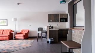 Holiday Inn & Suites Philadelphia W - Drexel Hill by IHG - 1