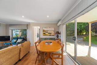 Lakeside Vistas Magic - Rainbow Point Home - Taupo - 6