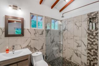 Lost Pools Bungalows - Uvita - 4