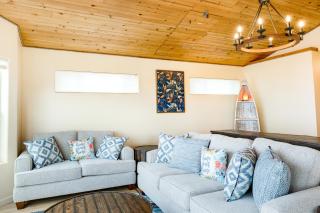 The White Anchor - 5