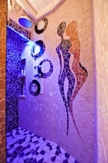 L'Angolo di Gaudì, casa Milà - Putignano - 6
