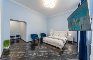 View on Sofievskaya Square - 8