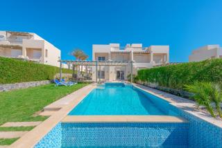 Joubal 3BR Villa Private Pool next to Marina - Hurghada - 0