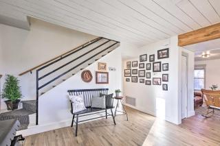 Peaceful Luna Farmhouse with Wraparound Porch! - 1