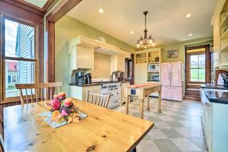 Pet-Friendly Moriah Homestead with Fire Pit! - Port Henry - 1