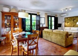 Apartamento de dos dormitorios en Plaza Alfaro - Sevilha - 0