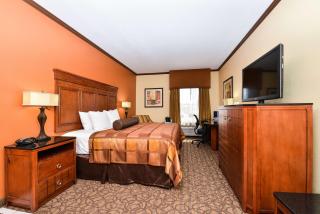 Best Western Plus Midwest Inn & Suites - Salina - 3