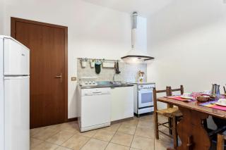 Casa Glicine On The Lake by Halldis - 4