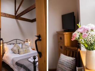 Hush Cottage - 2