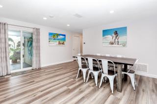 Modern Home, Heated Pool, Close to Beaches! - 1