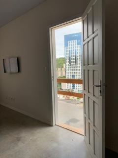 Suíte- Quarto independente com banheiro privativo - Wi-fi grátis - 6