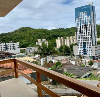 Suíte- Quarto independente com banheiro privativo - Wi-fi grátis - 0