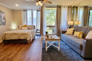Lakeside Villa - Quite Location, walk to the pool and to the Country Club - Diamondhead - 7