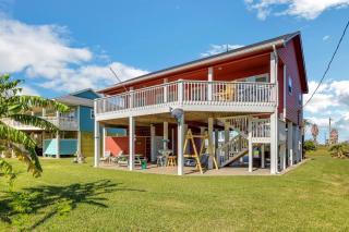 Coastal Cajun Getaway On The Beach! home - Bolivar Peninsula - 0